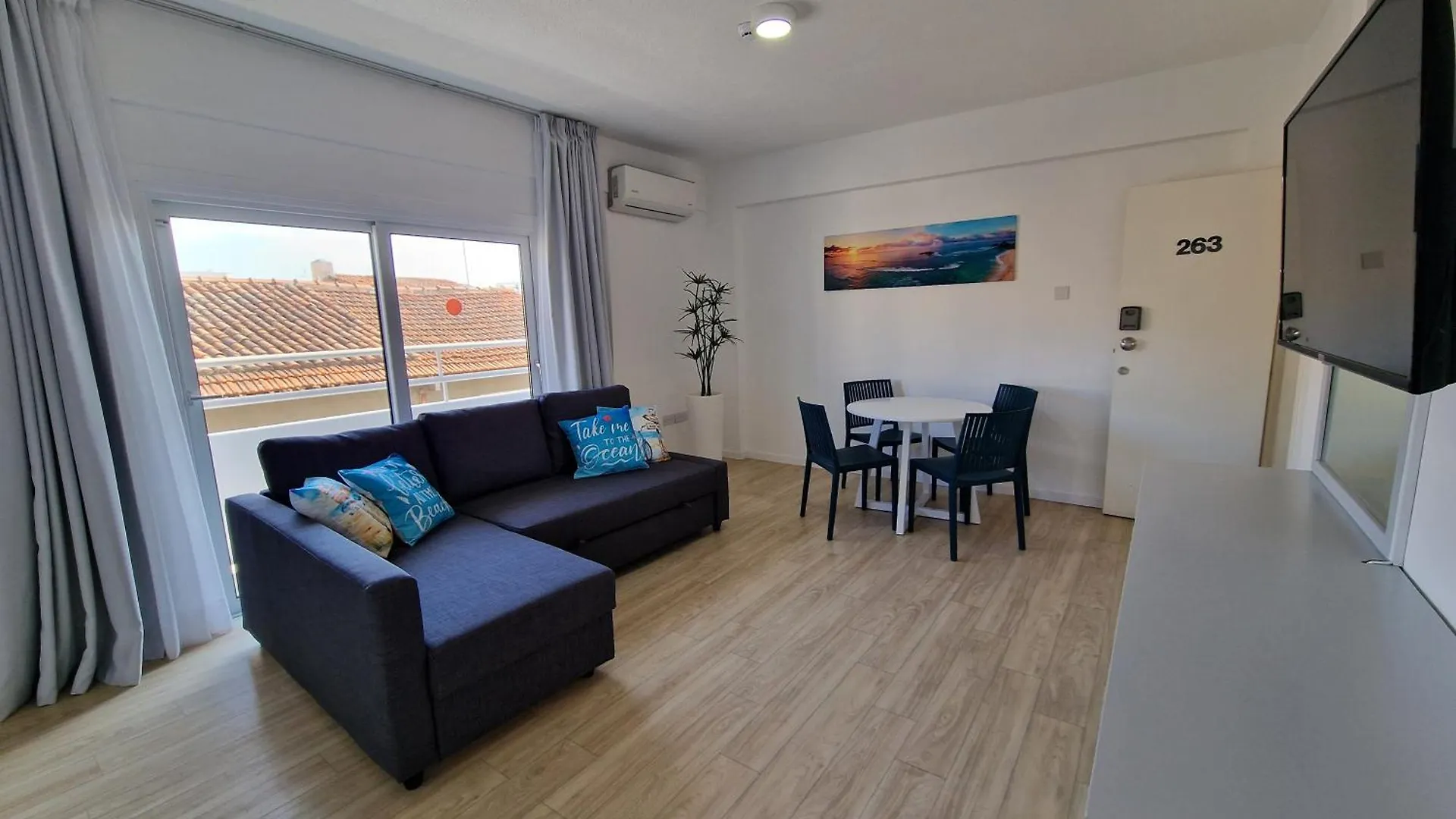 Kitieos Central Apts 100M From Finikoudes Beach Larnaca 0*,