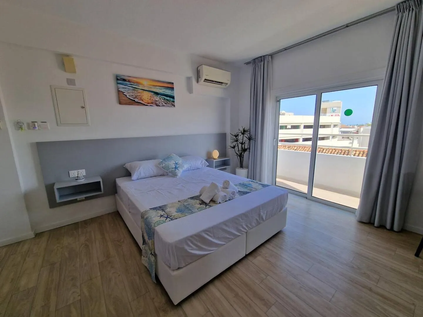 Apartmán Kitieos Central Apts 100M From Finikoudes Beach Larnaca