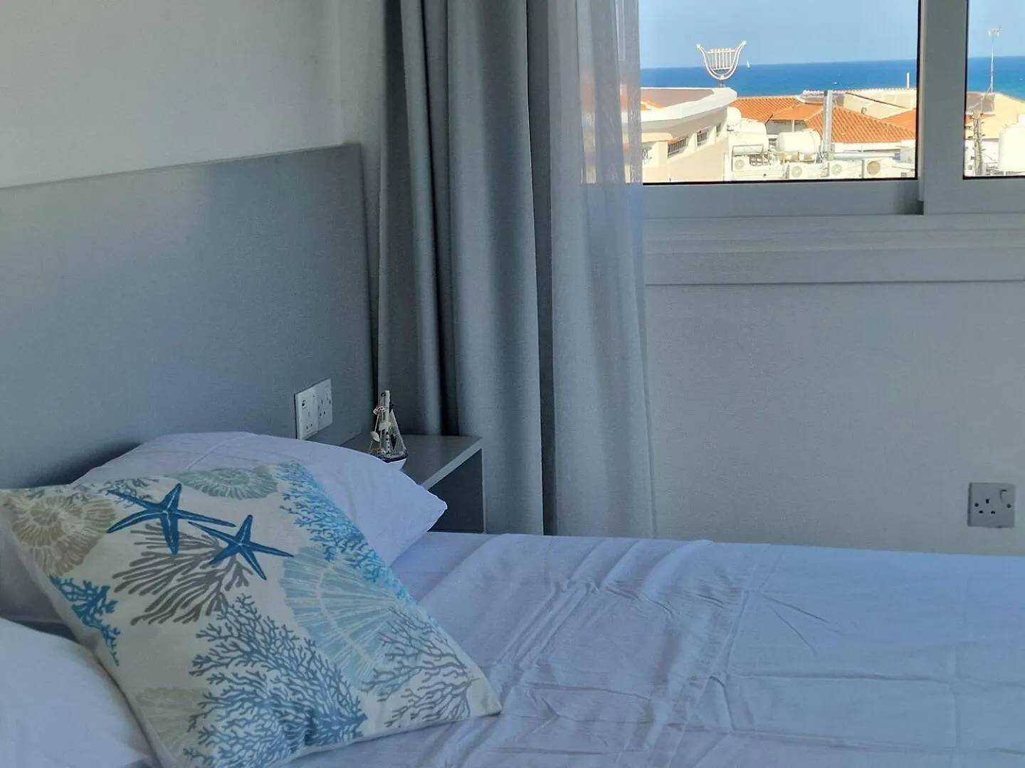 Kitieos Central Apts 100M From Finikoudes Beach Larnaca 0*,