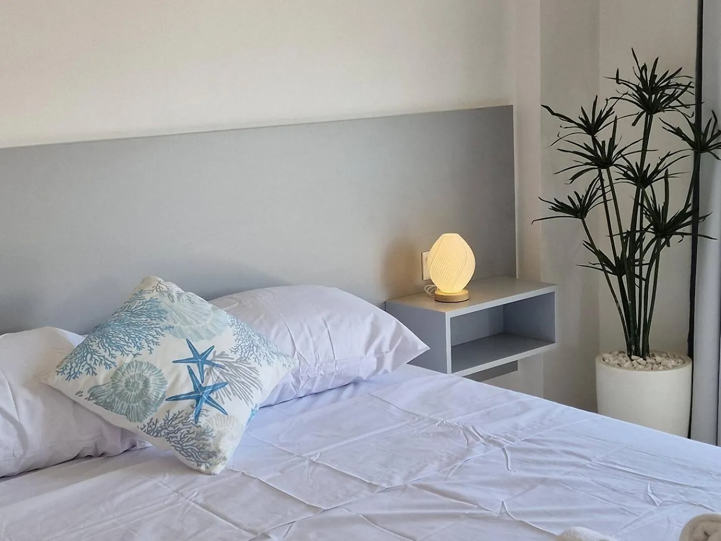 Kitieos Central Apts 100M From Finikoudes Beach Larnaca 0*,  Kypr