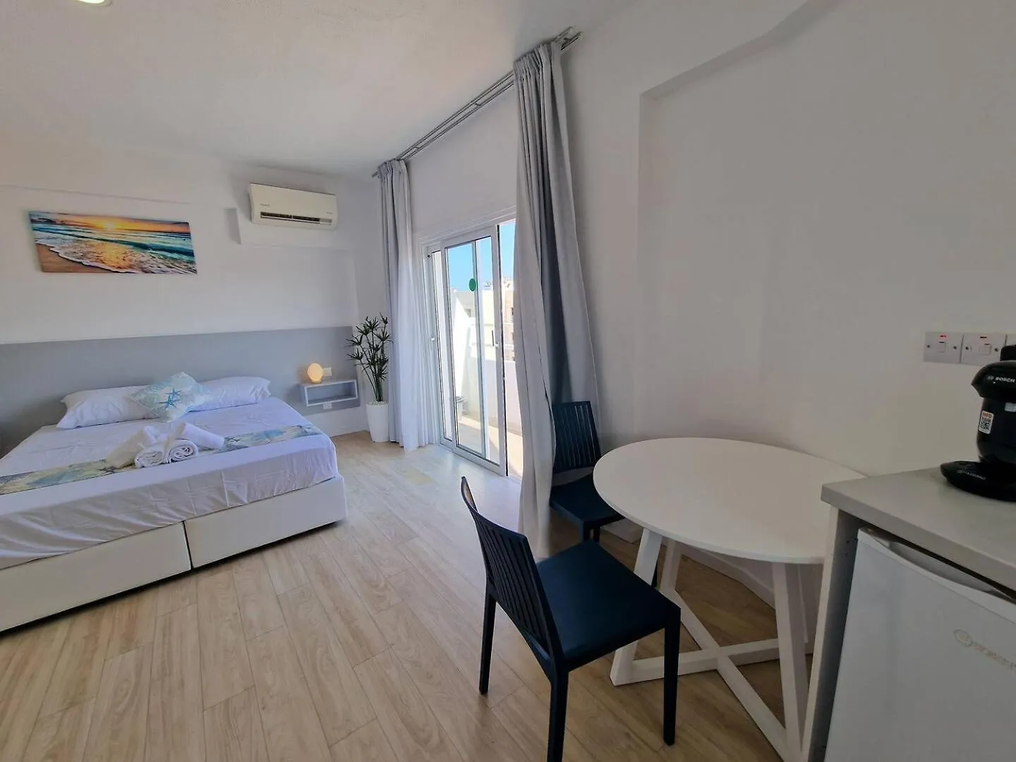 Apartmán Kitieos Central Apts 100M From Finikoudes Beach Larnaca